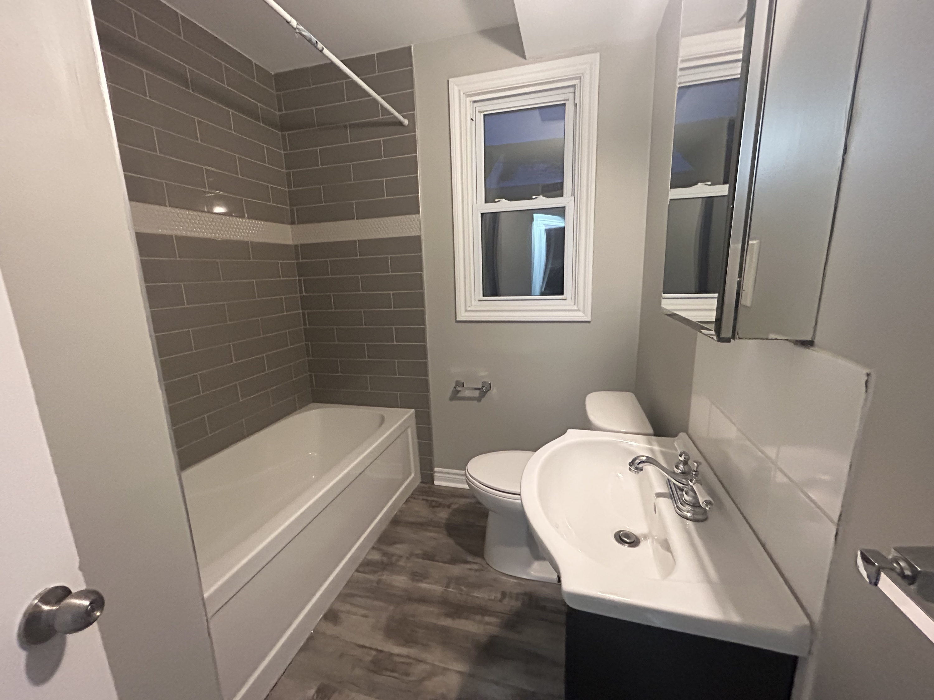 307 West 2nd Street - Main